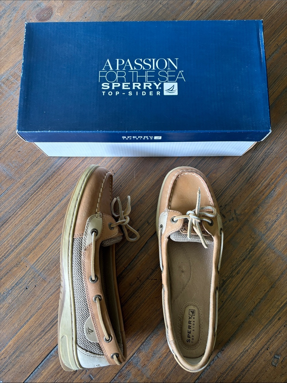 Sperry Top Sider Angelfish Linen Oat boat shoes size 8.5 with original box